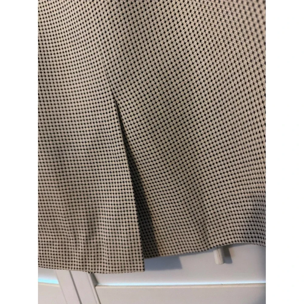 Kasper skirt suit